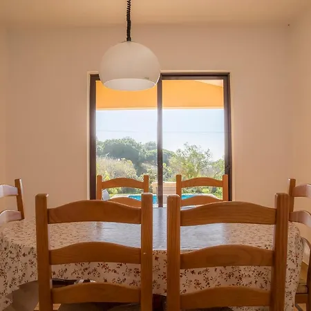 Villa 50d - Buncet Cilla
